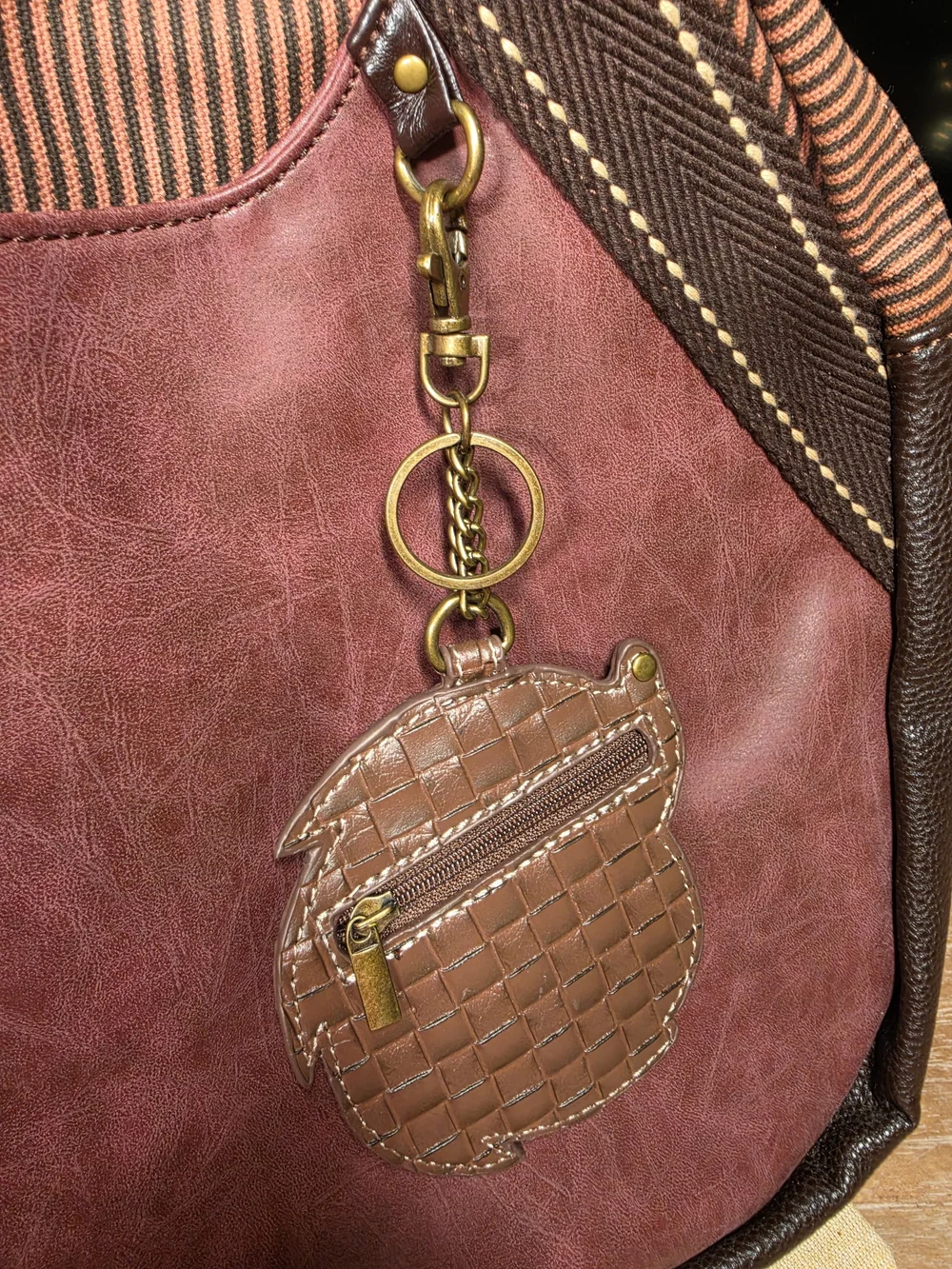 CHALA Vegan Hedgehog Bowling Zip Tote NWT!